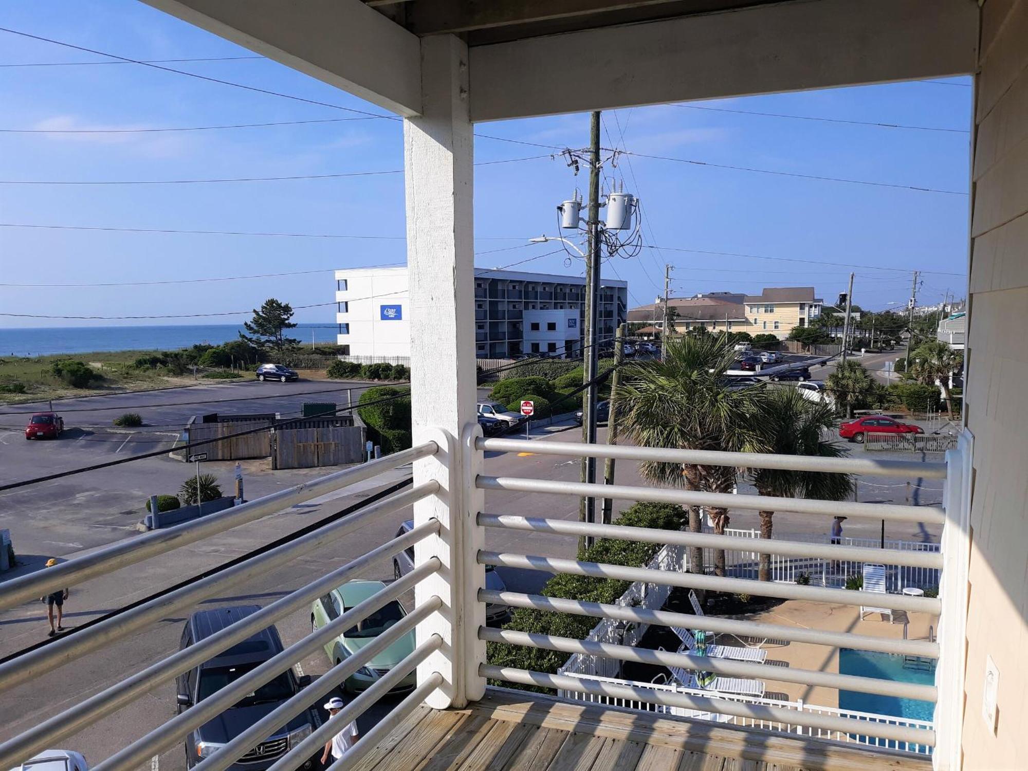 Sandpeddler Inn And Suites Wrightsville Beach Exterior photo